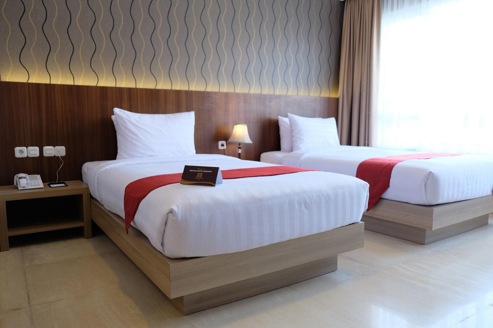 Mexolie Hotel Kebumen Luaran gambar