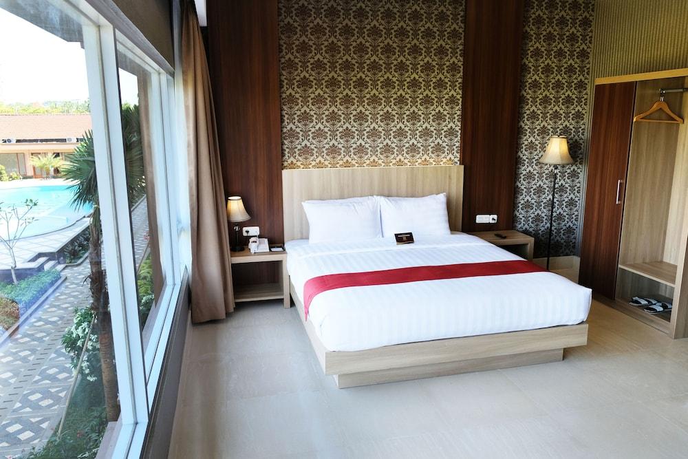 Mexolie Hotel Kebumen Luaran gambar